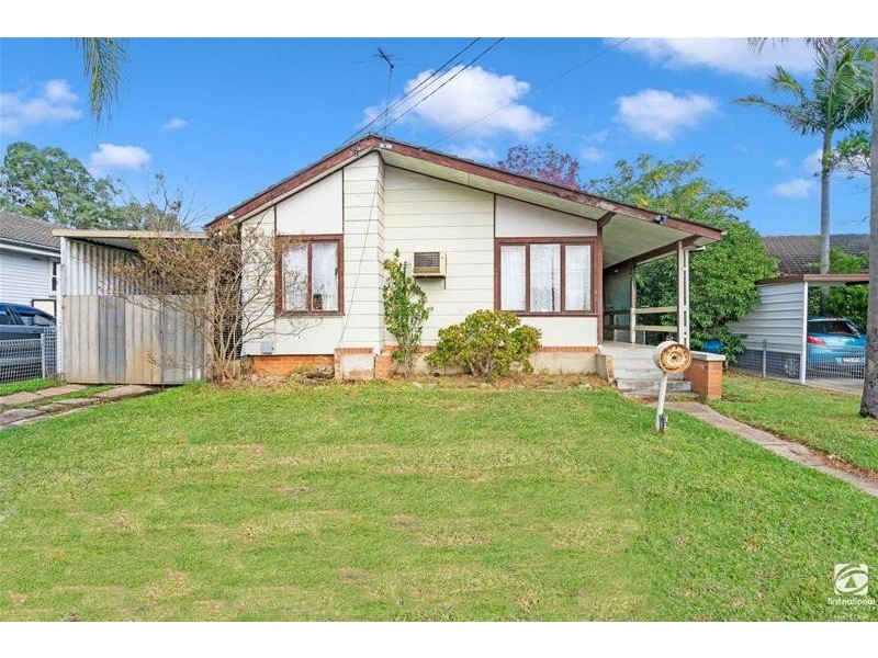 48 Mariana Crescent, Lethbridge Park NSW 2770