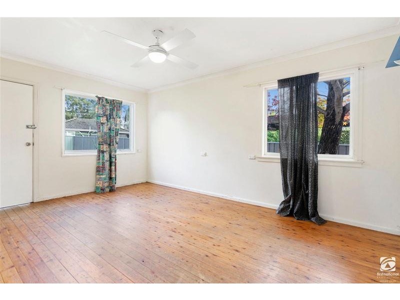 48 Mariana Crescent, Lethbridge Park NSW 2770