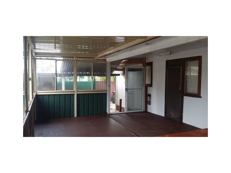 11 MARIANA Crescent, Lethbridge Park NSW 2770