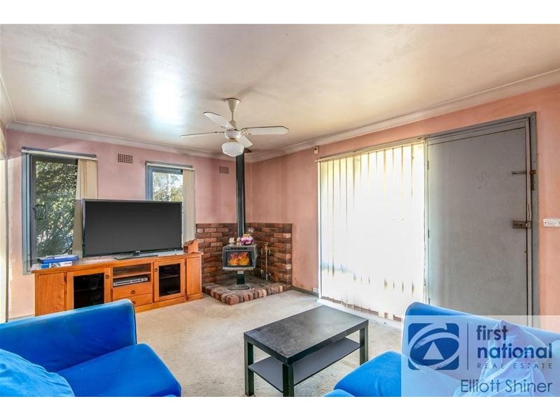 9 Captain Cook Drive, Willmot NSW 2770