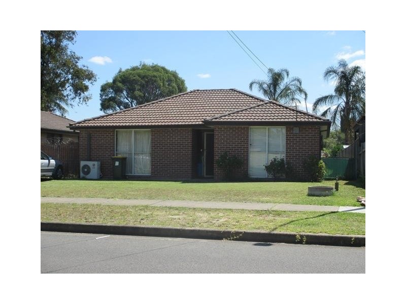 4 FLEETWOOD Street, Shalvey NSW 2770