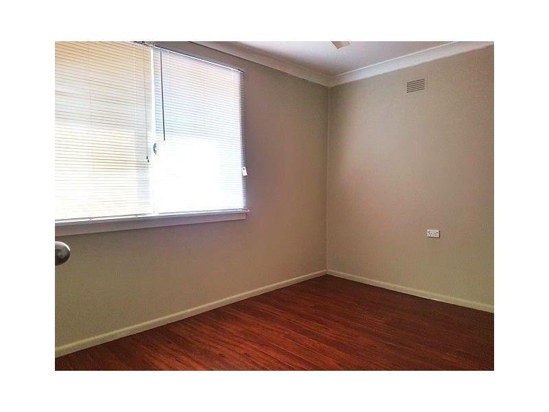 9 Law Crescent, Tregear NSW 2770