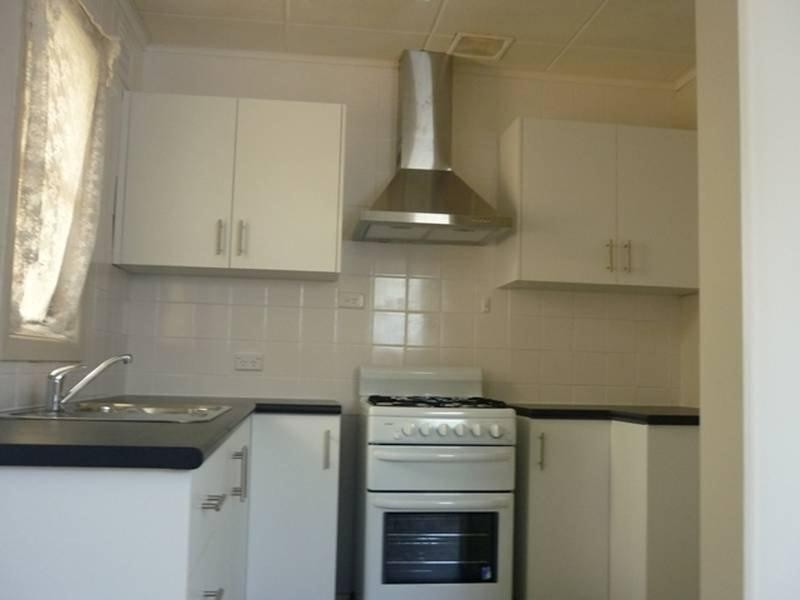 42 Debrincat Avenue, St Marys NSW 2760