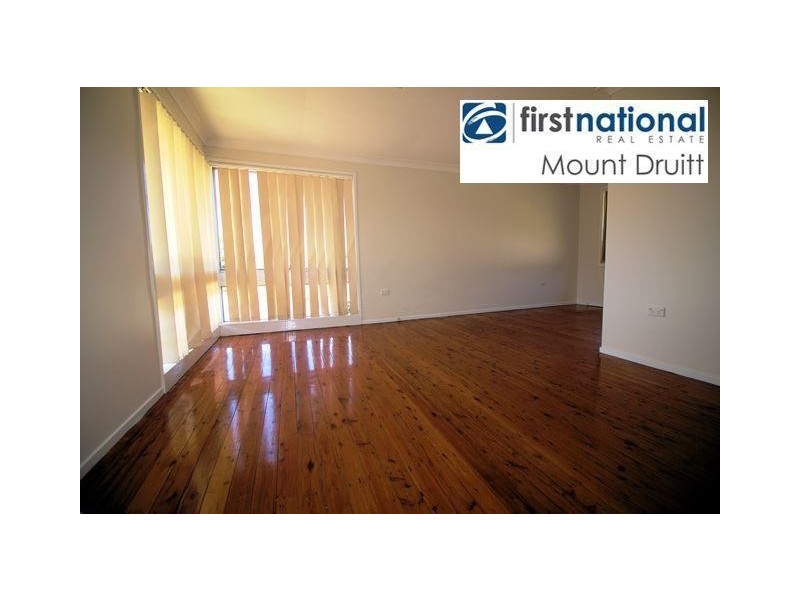 4 Pymble Street, Dharruk NSW 2770