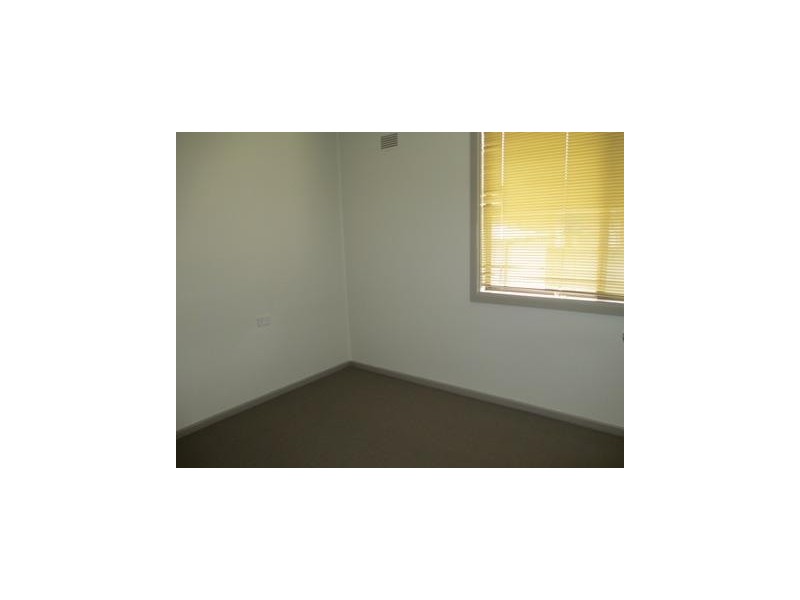 7 LUCENA Crescent, Lethbridge Park NSW 2770