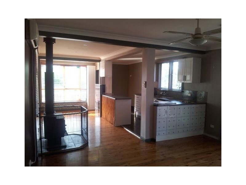 22 PARKES Crescent, Blackett NSW 2770