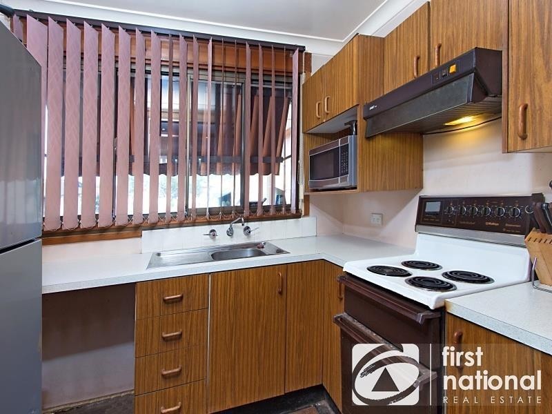 24 Reliance Crescent, Willmot NSW 2770