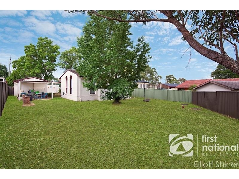 18 Mimika Avenue, Whalan NSW 2770