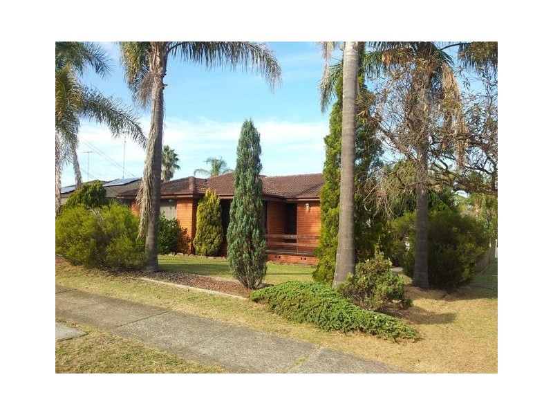 17 BAMBARA Street, Dharruk NSW 2770