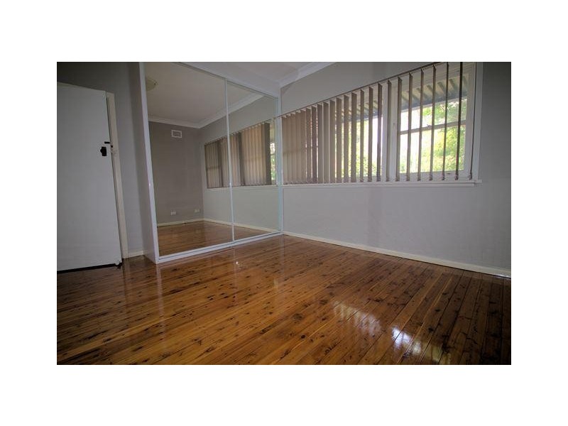 8 Carrington Street, St Marys NSW 2760