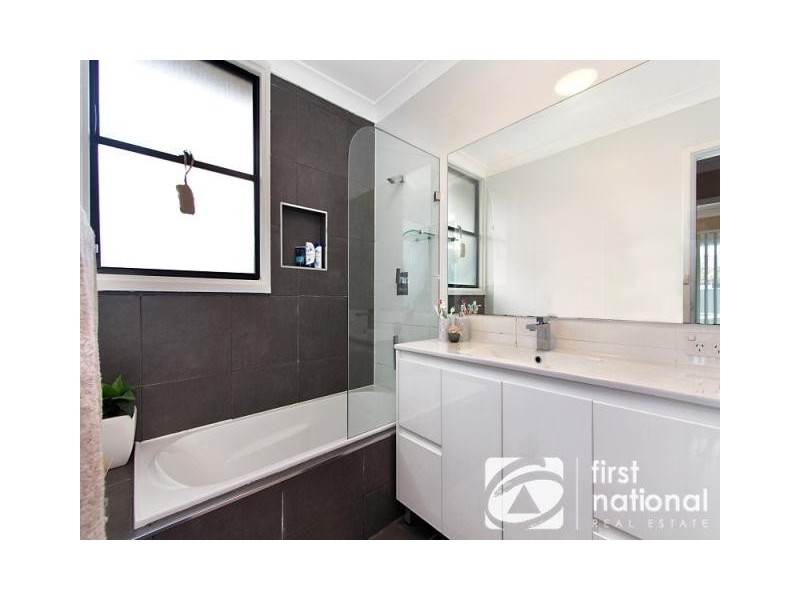 29 LIVINGSTON Avenue, Dharruk NSW 2770