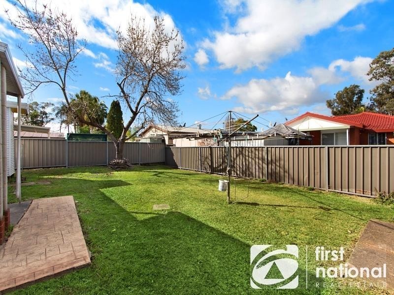 39 Salamaua Road, Whalan NSW 2770