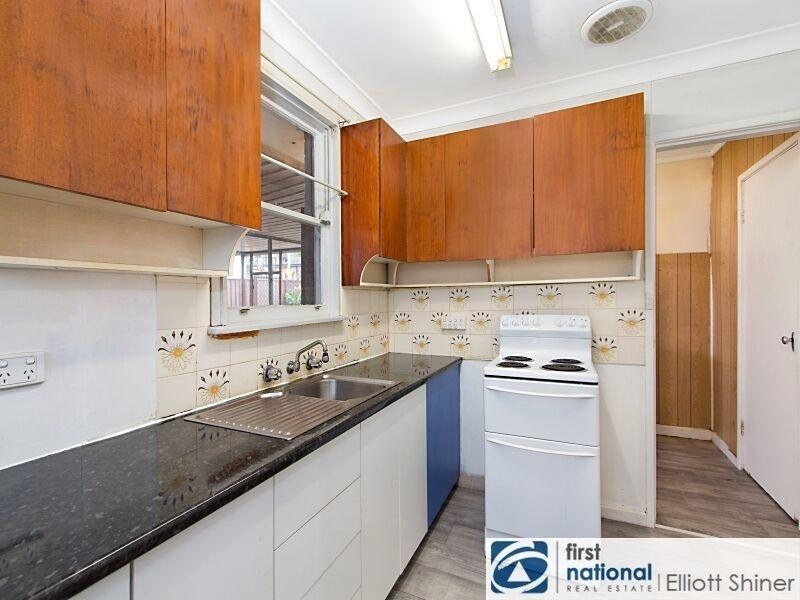 2 Erebus Crescent, Tregear NSW 2770