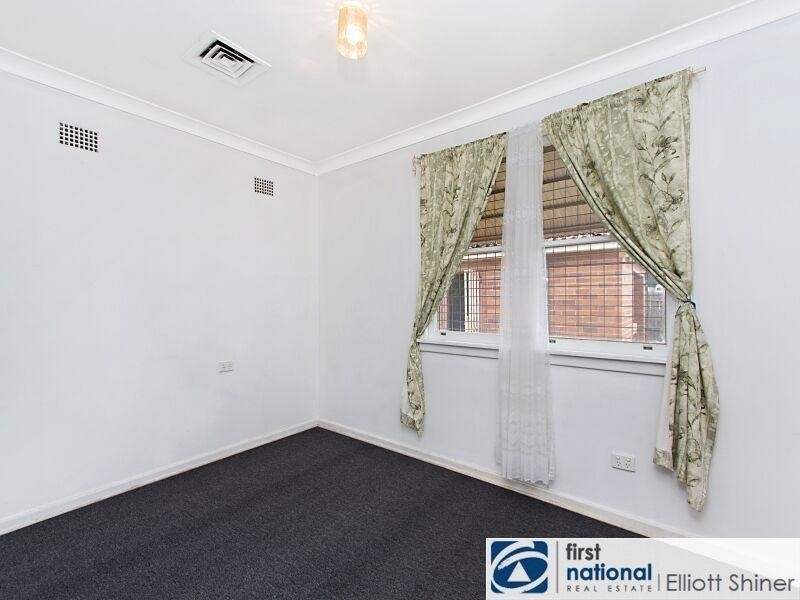 2 Erebus Crescent, Tregear NSW 2770