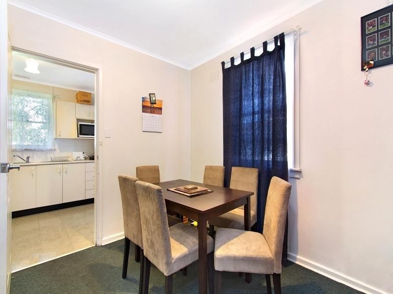 19 Feramin Avenue, Whalan NSW 2770