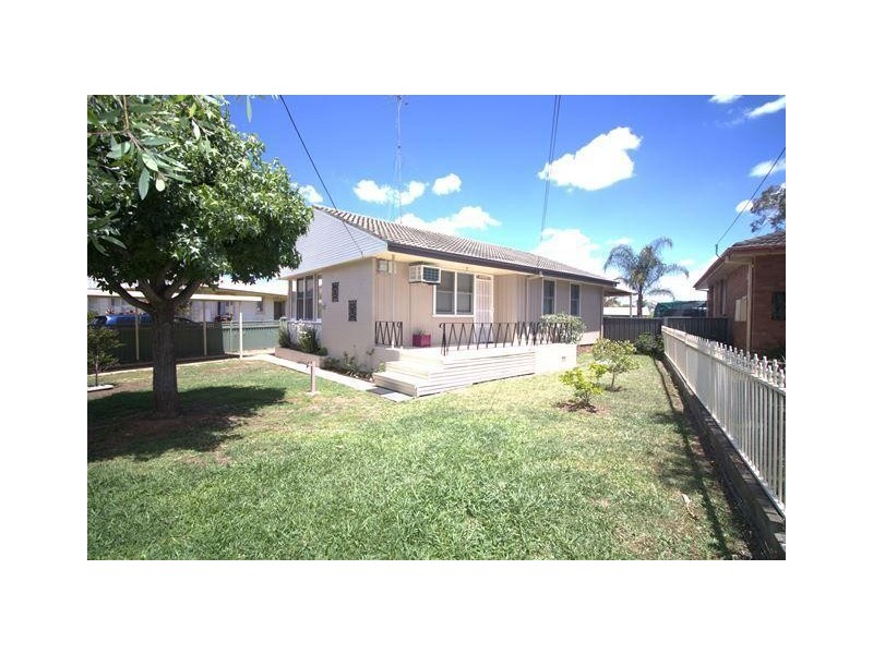 22 Hardy Street, Blackett NSW 2770