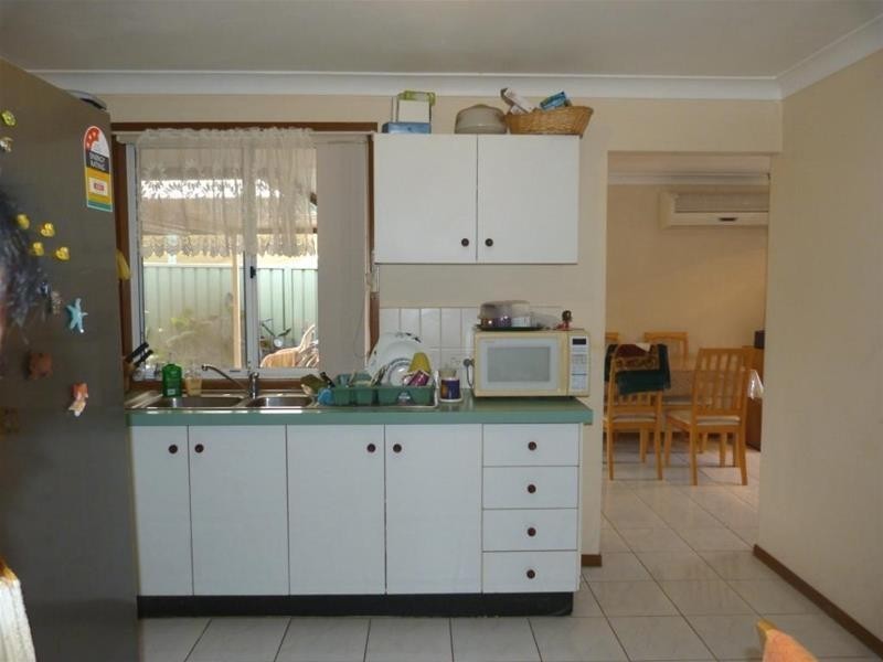 20 Florian Grove, Oakhurst NSW 2761