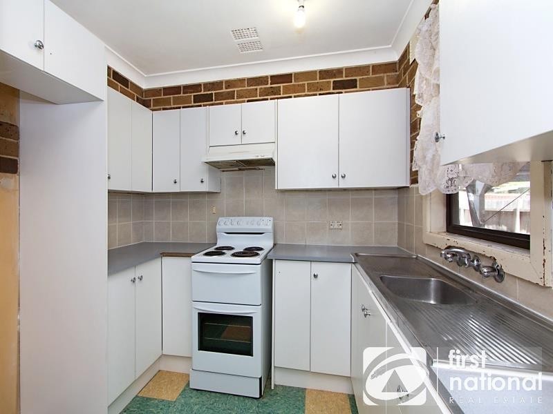 33 Forrester Road, Lethbridge Park NSW 2770