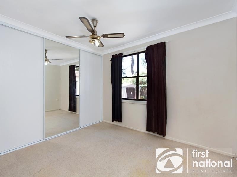 33 Forrester Road, Lethbridge Park NSW 2770