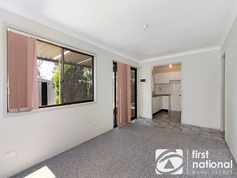 33 Forrester Road, Lethbridge Park NSW 2770