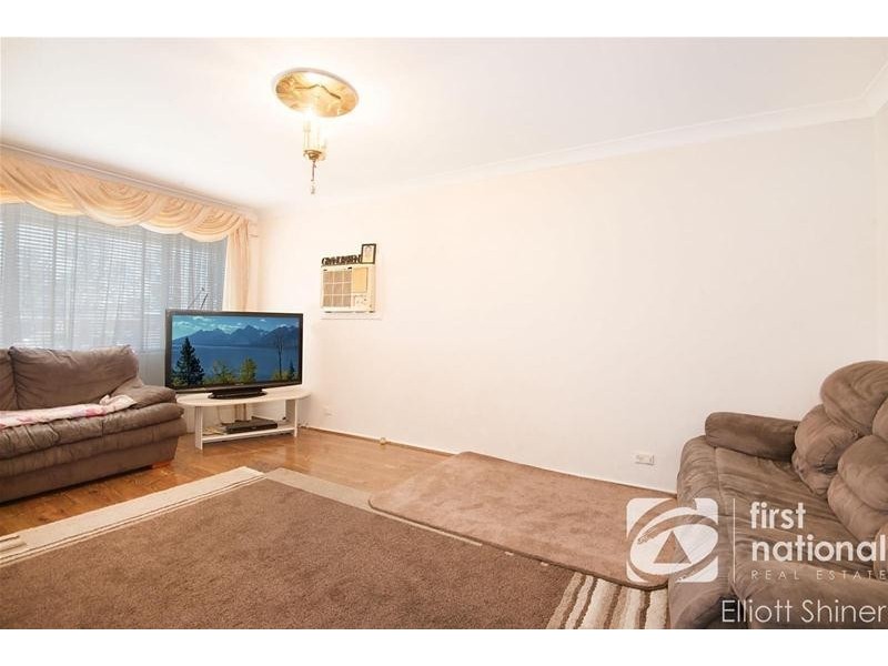 33 Aber Grove, Mount Druitt NSW 2770