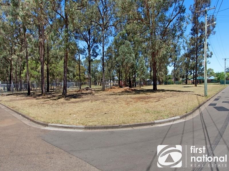 1 Carteret Avenue, Willmot NSW 2770