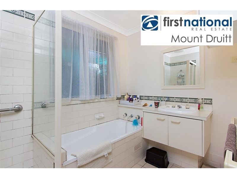 82 Polonia Avenue, Plumpton NSW 2761