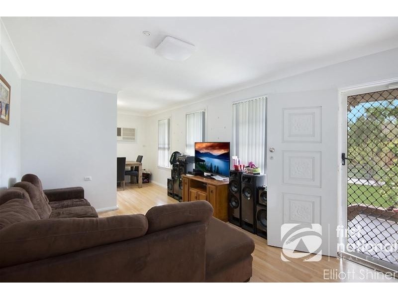 28 Mariana Crescent, Lethbridge Park NSW 2770