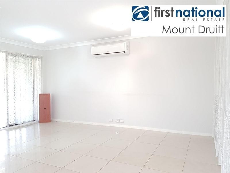 10 Minahan Place, Plumpton NSW 2761