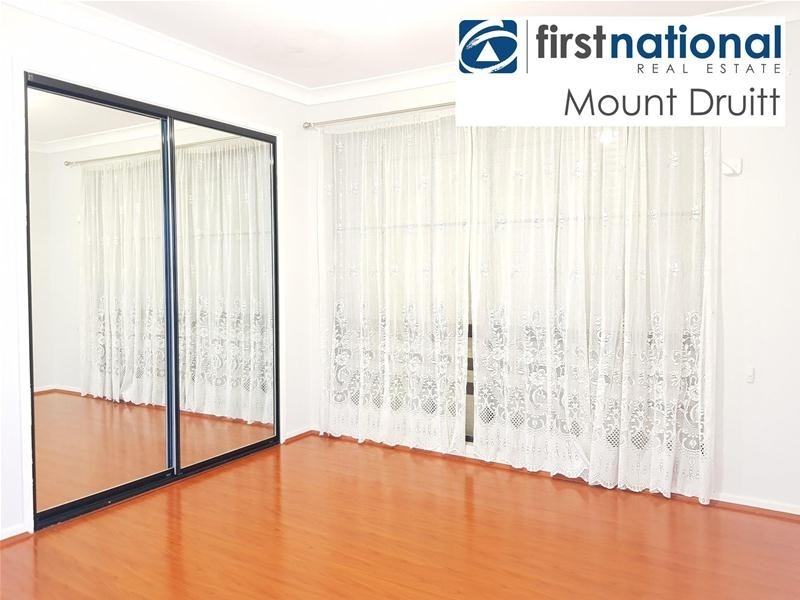 10 Minahan Place, Plumpton NSW 2761