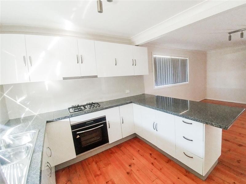 41 Roebuck Crescent, Willmot NSW 2770