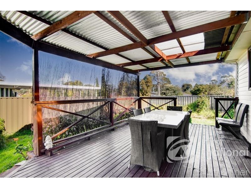 7 Lucena Crescent, Lethbridge Park NSW 2770