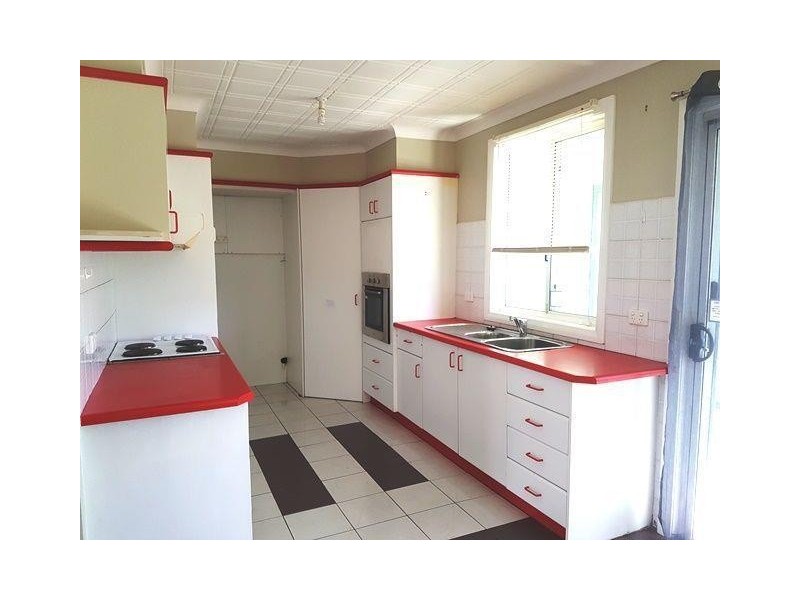 9 Law Crescent, Tregear NSW 2770