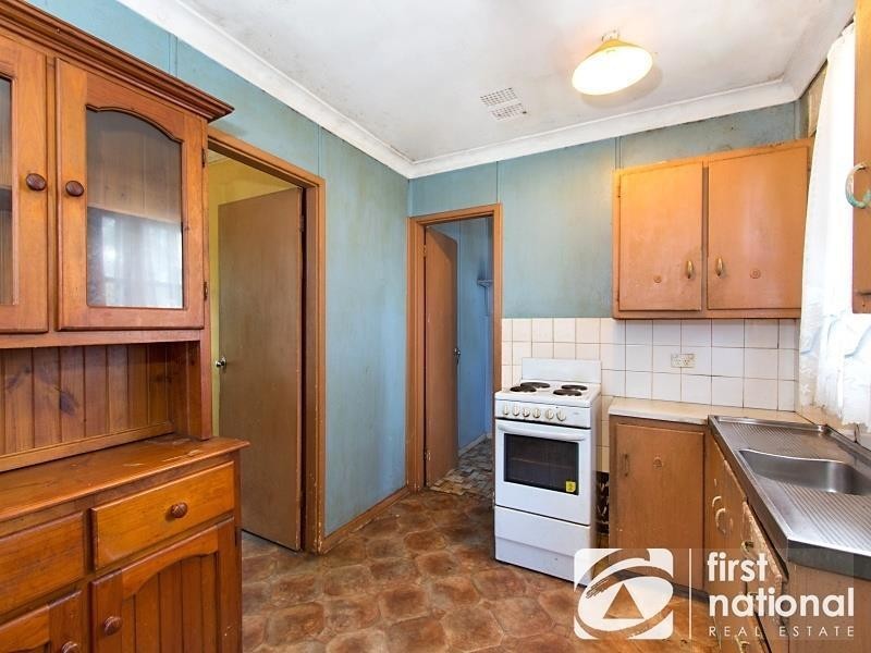 30 Tasman Avenue, Lethbridge Park NSW 2770