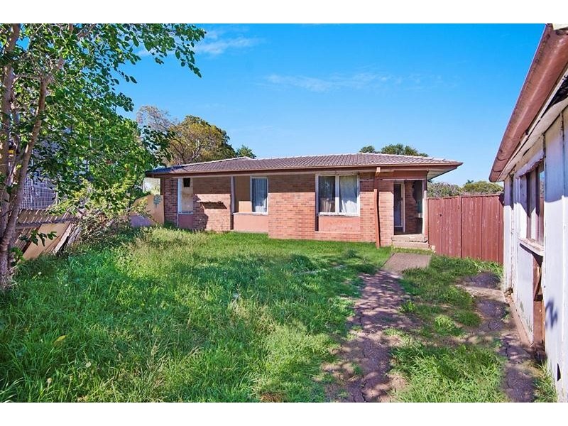 4 Manifold Road, Blackett NSW 2770