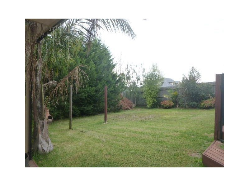 25 Timberside Drive, Beaconsfield VIC 3807