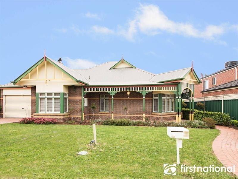 133 Montbrae Circuit, Narre Warren North VIC 3804