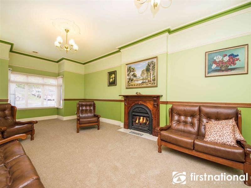 133 Montbrae Circuit, Narre Warren North VIC 3804