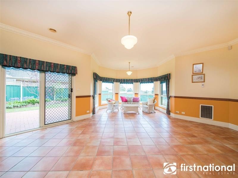 133 Montbrae Circuit, Narre Warren North VIC 3804