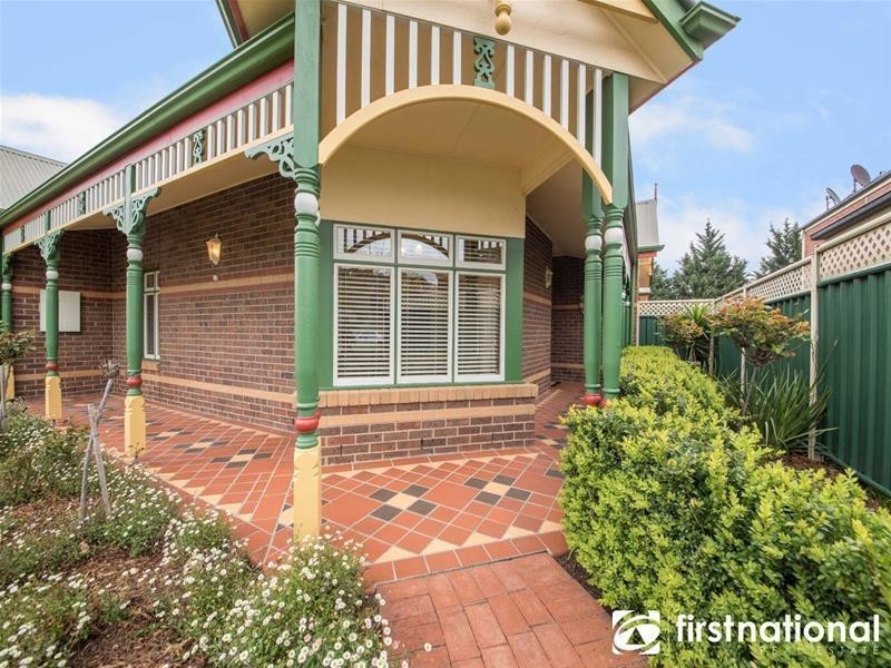 133 Montbrae Circuit, Narre Warren North VIC 3804