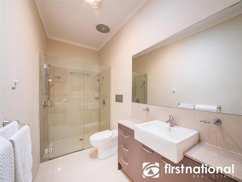 12 Peel Street, Berwick VIC 3806