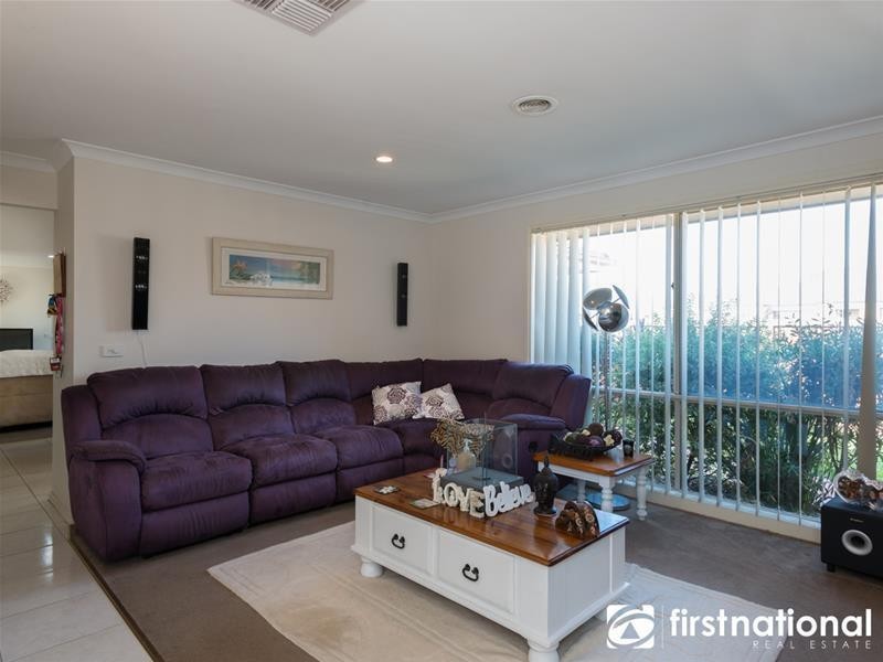 74 Marsh Grove, Berwick VIC 3806