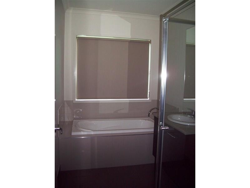 25 Celestine Drive, Officer VIC 3809