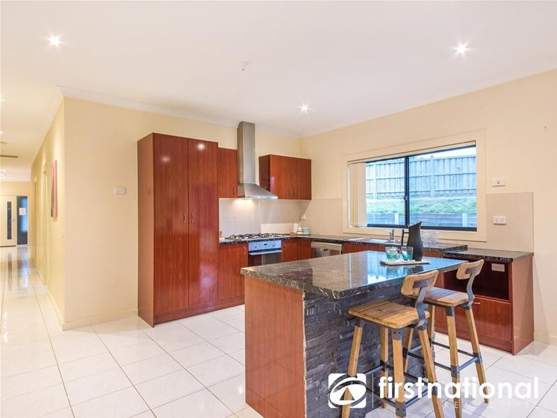 5 Griffith Mews, Pakenham VIC 3810