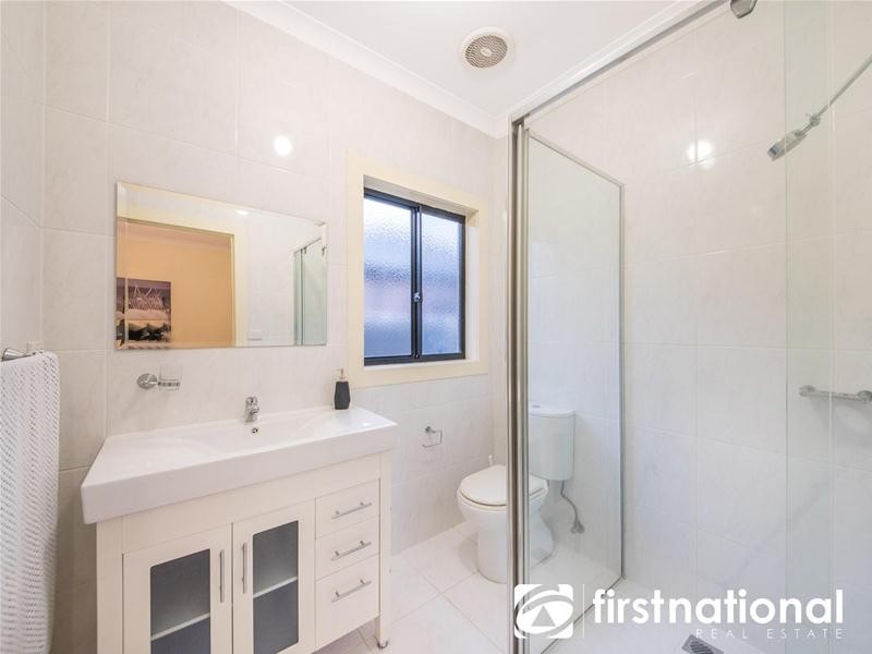 5 Griffith Mews, Pakenham VIC 3810