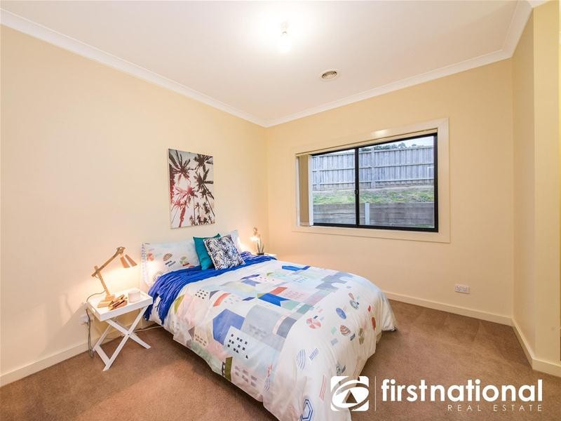 5 Griffith Mews, Pakenham VIC 3810
