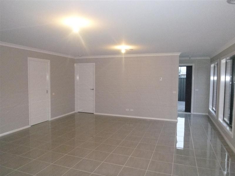 61A Strong Drive, Hampton Park VIC 3976