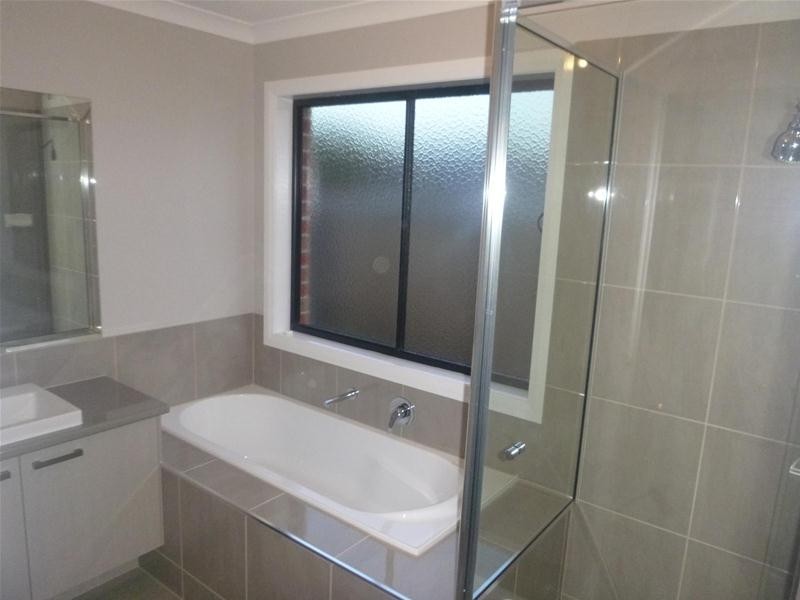 61A Strong Drive, Hampton Park VIC 3976