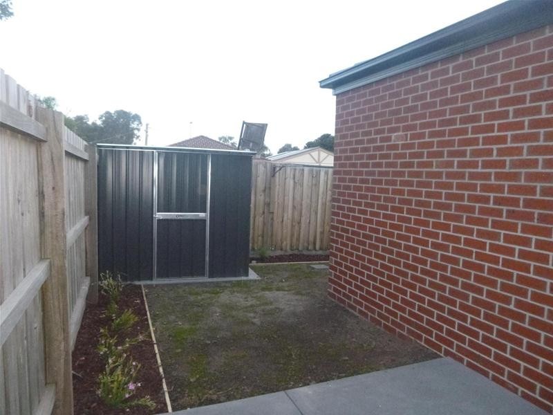 61A Strong Drive, Hampton Park VIC 3976