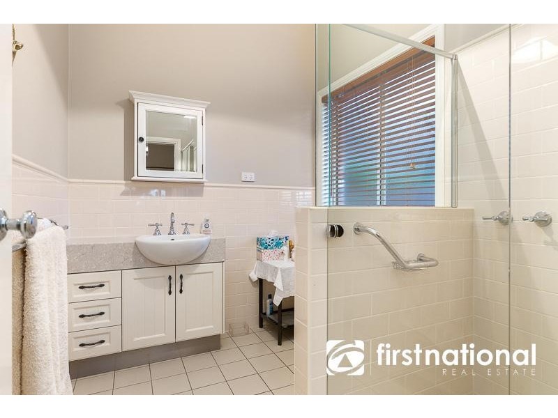 32 Campbell Street, Garfield VIC 3814